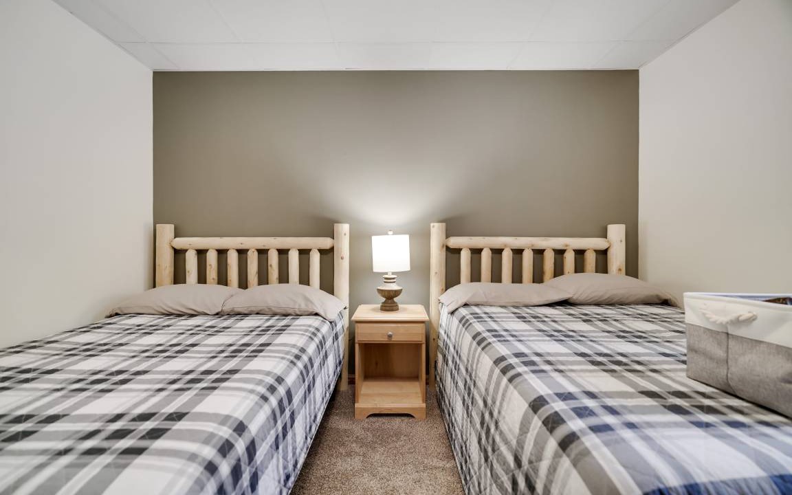 Photo of Bedroom in Lake Harmony Estates