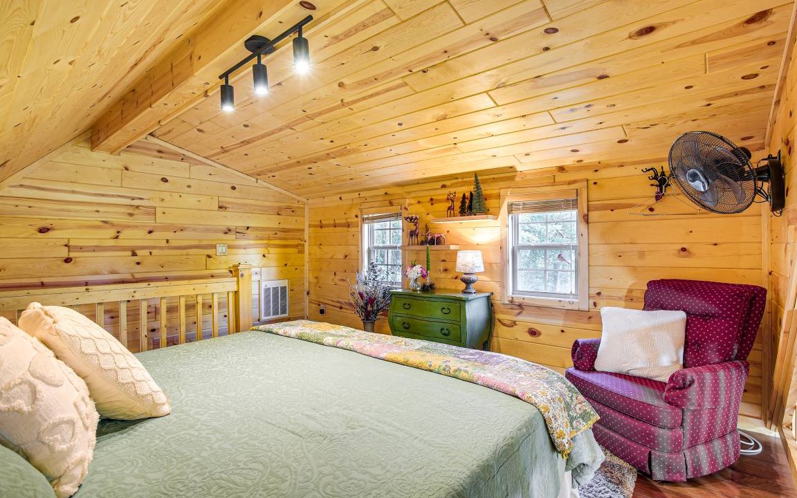 Photo of Others in Rockbridge