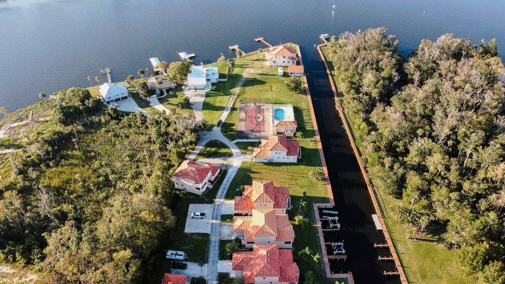 Photo of Others in Homosassa