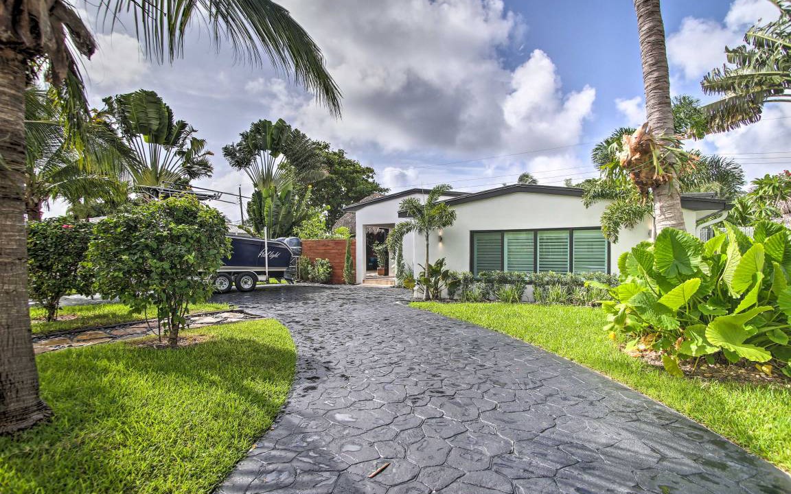 Photo of Others in Santa Barbara Estates