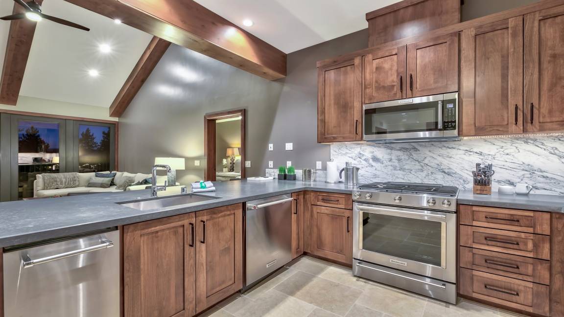 Photo of Kitchen in Lakeside Park