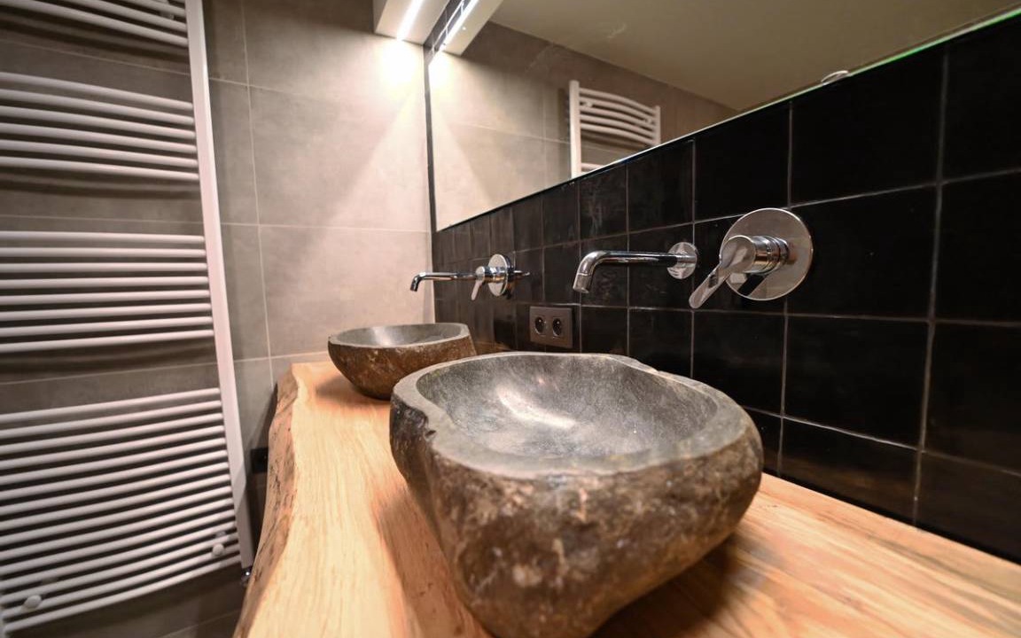 Photo of Bathroom in Weris