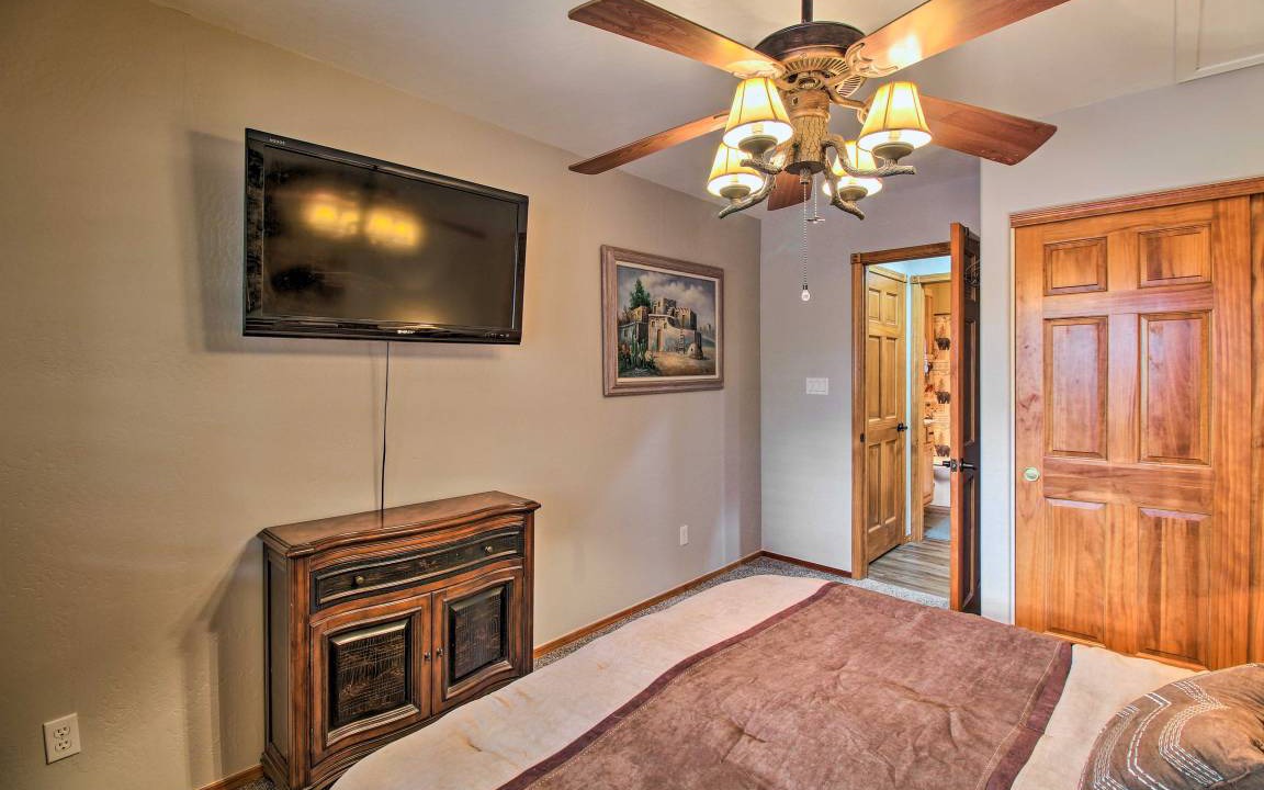 Photo of Bedroom in Heber