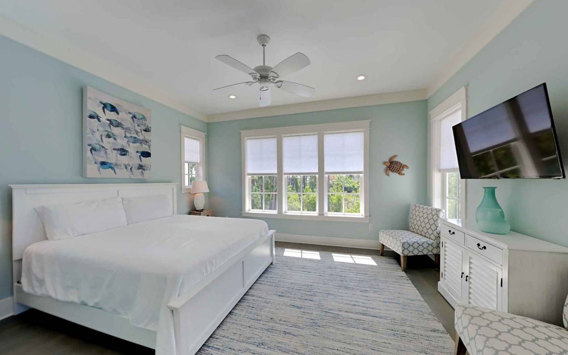 Photo of Bedroom in Lakeside at Blue Mountain Beach