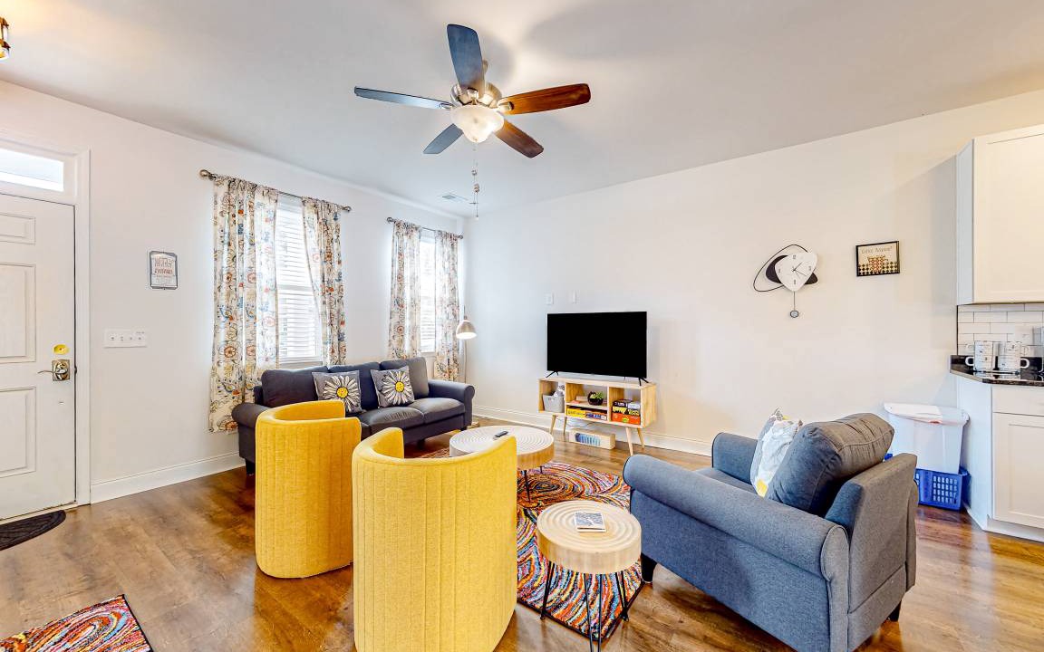 Photo of Livingroom in North Charleston