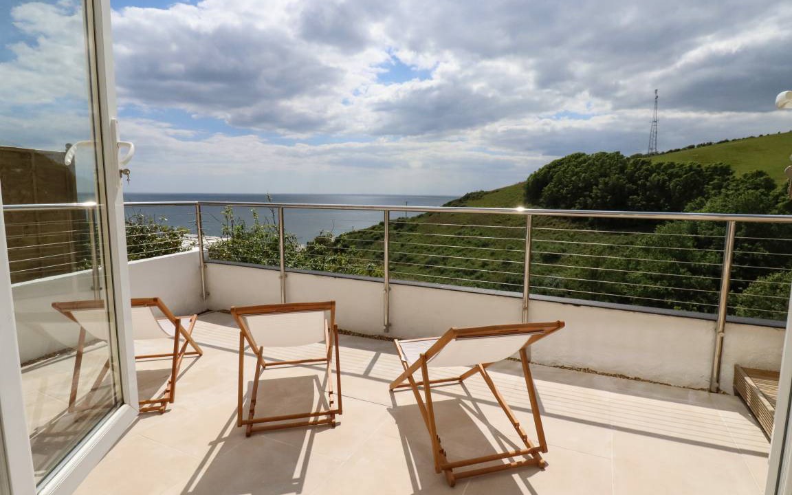 Photo of Patio Balcony in Downderry