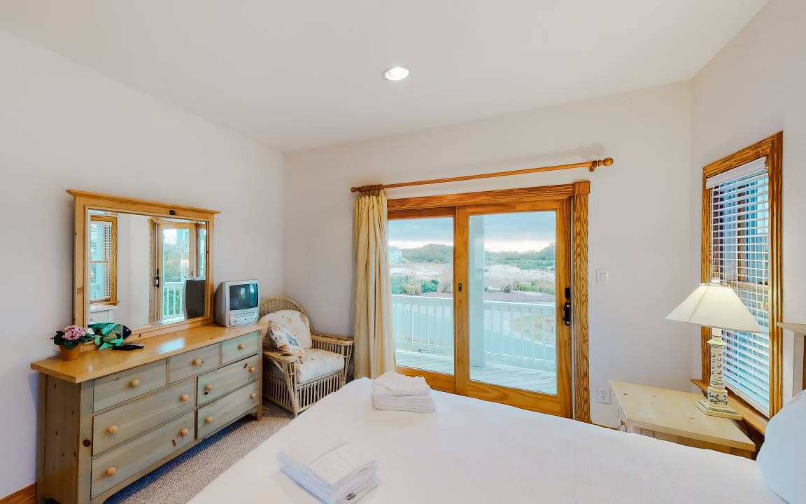 Photo of Bedroom in Ocean Hill