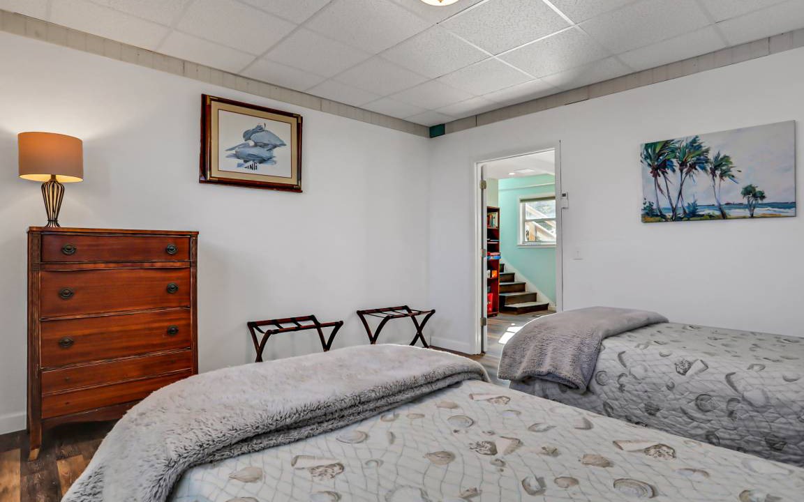 Photo of Bedroom in Crescent Beach
