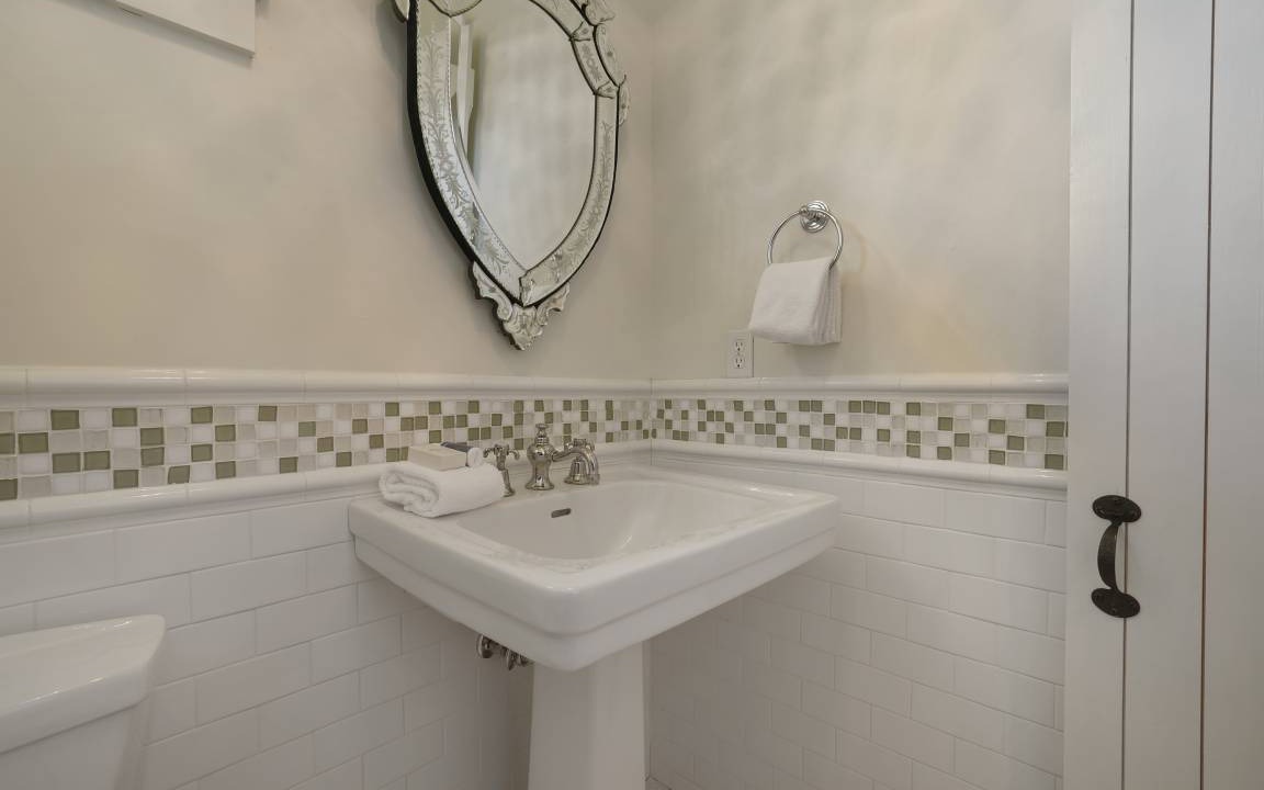 Photo of Bathroom in Seaside