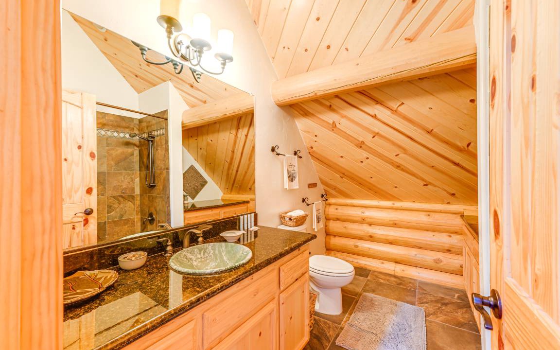 Photo of Bathroom in Shaver Lake