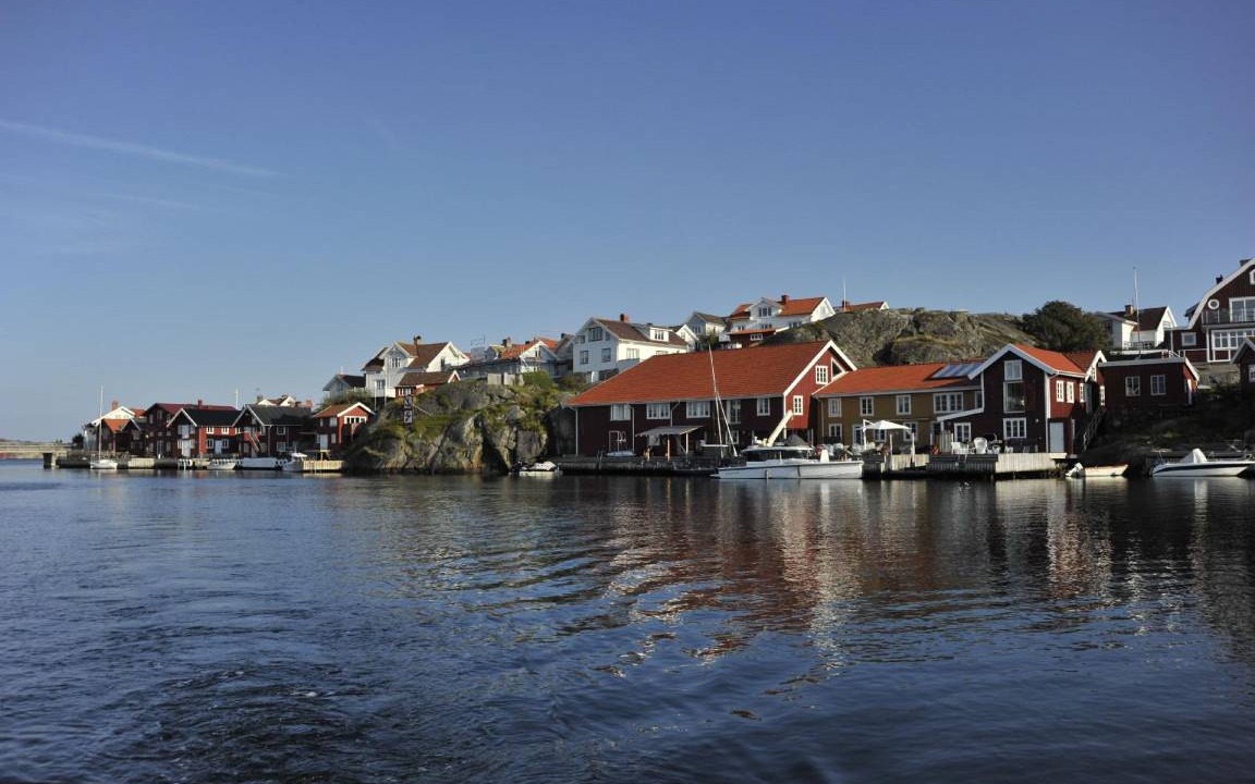 Photo of Buildings in Roennaeng