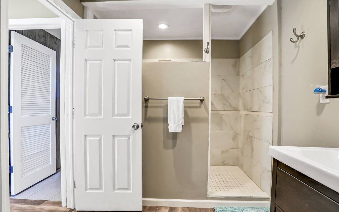 Photo of Bathroom in Crescent Beach