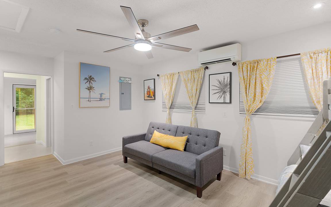 Photo of Livingroom in Belleview