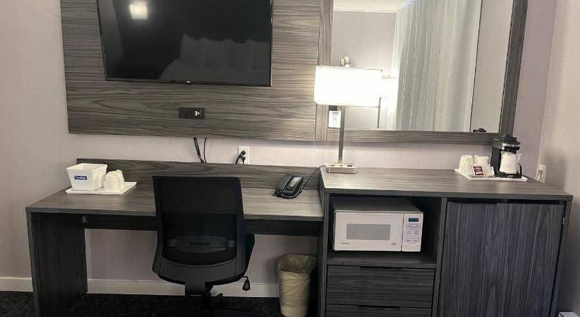 Photo of Bathroom in Industrial Park