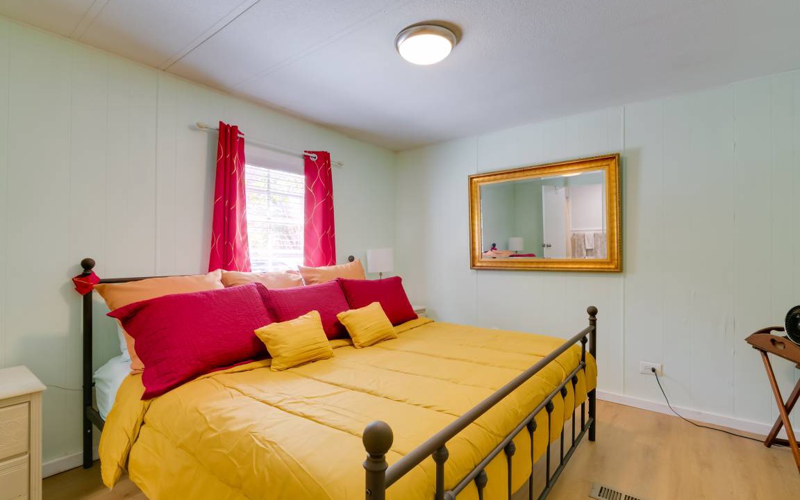 Photo of Bedroom in Dunnellon