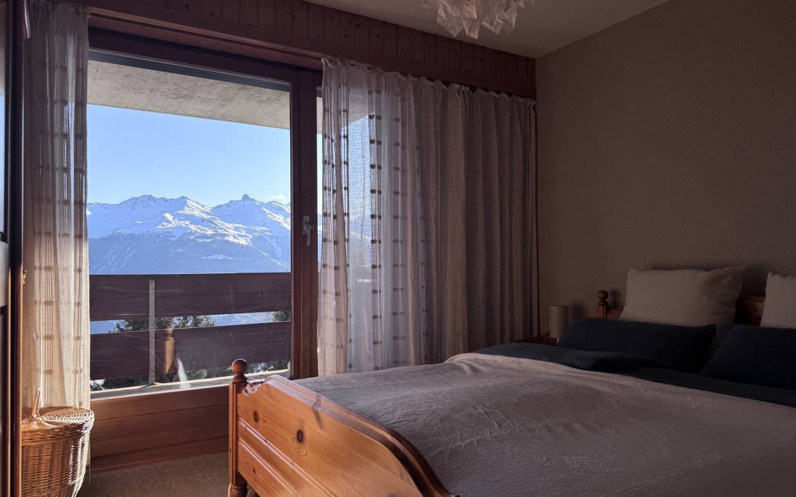 Photo of Bedroom in Vex