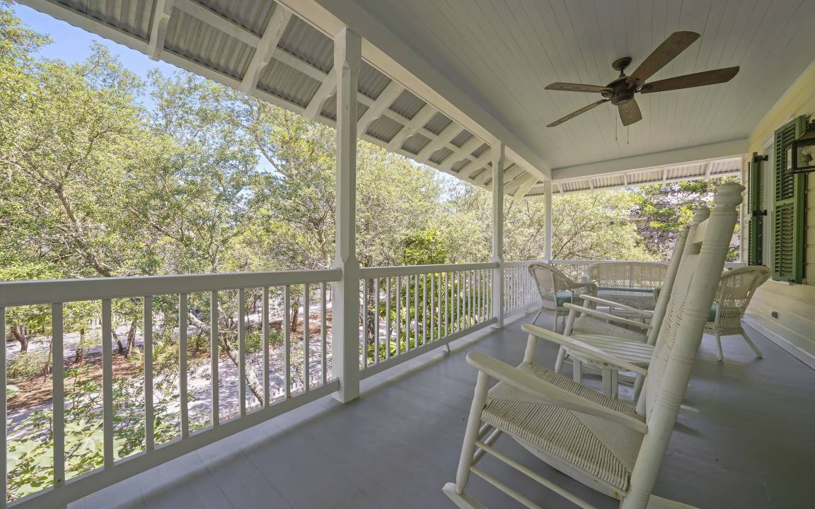 Photo of Patio Balcony in Seaside