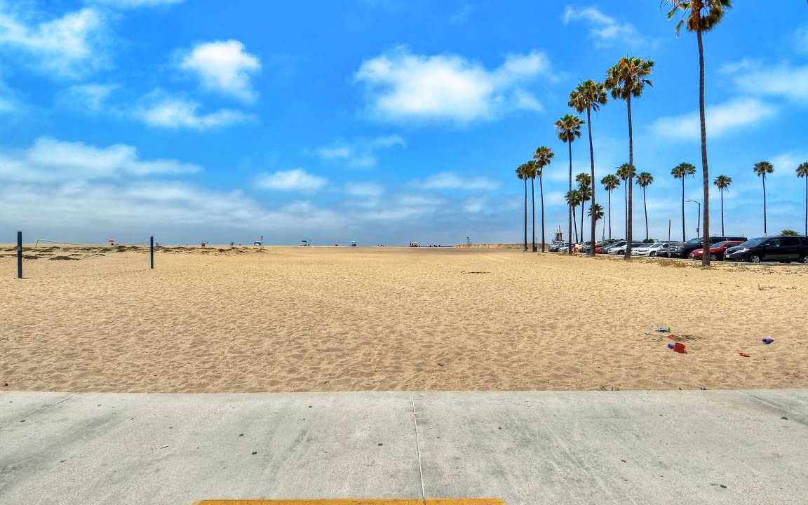 Photo of Others in Balboa Peninsula