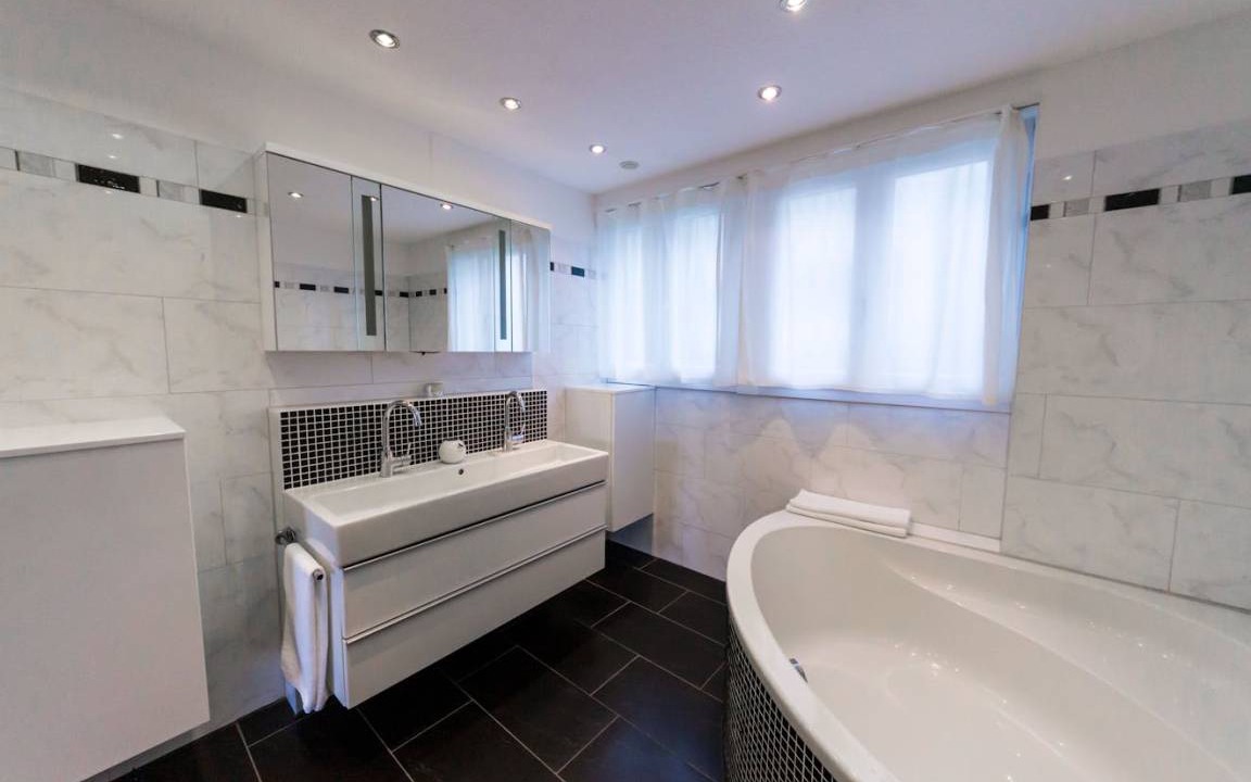 Photo of Bathroom in District 7