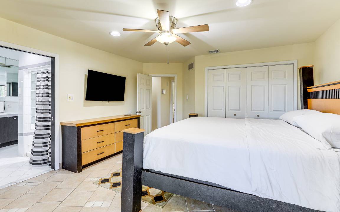 Photo of Bedroom in Gulph Mills