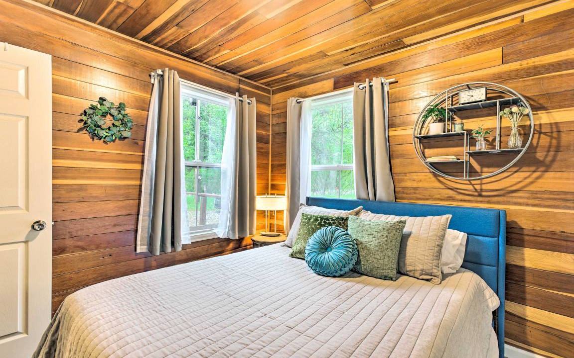Photo of Bedroom in Morrison