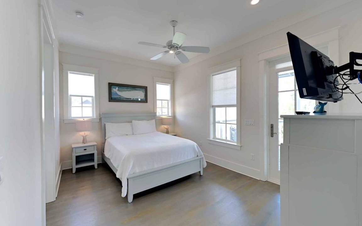 Photo of Bedroom in Lakeside at Blue Mountain Beach