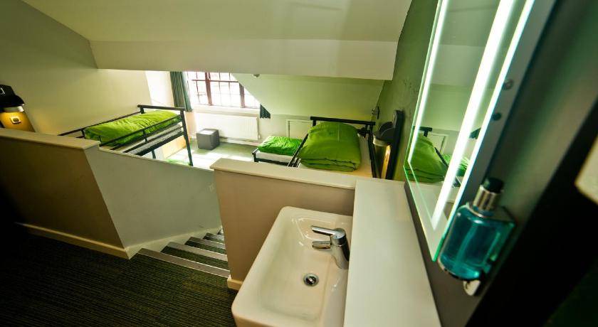 Photo of Bathroom in Llanberis