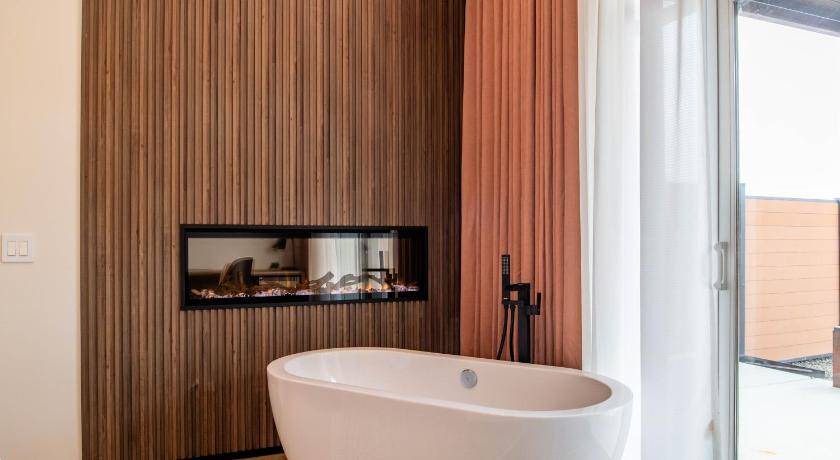 Photo of Bathroom in Midpines