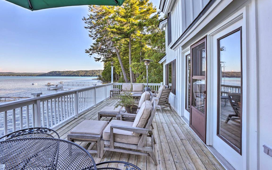 Photo of Patio Balcony in Glen Arbor