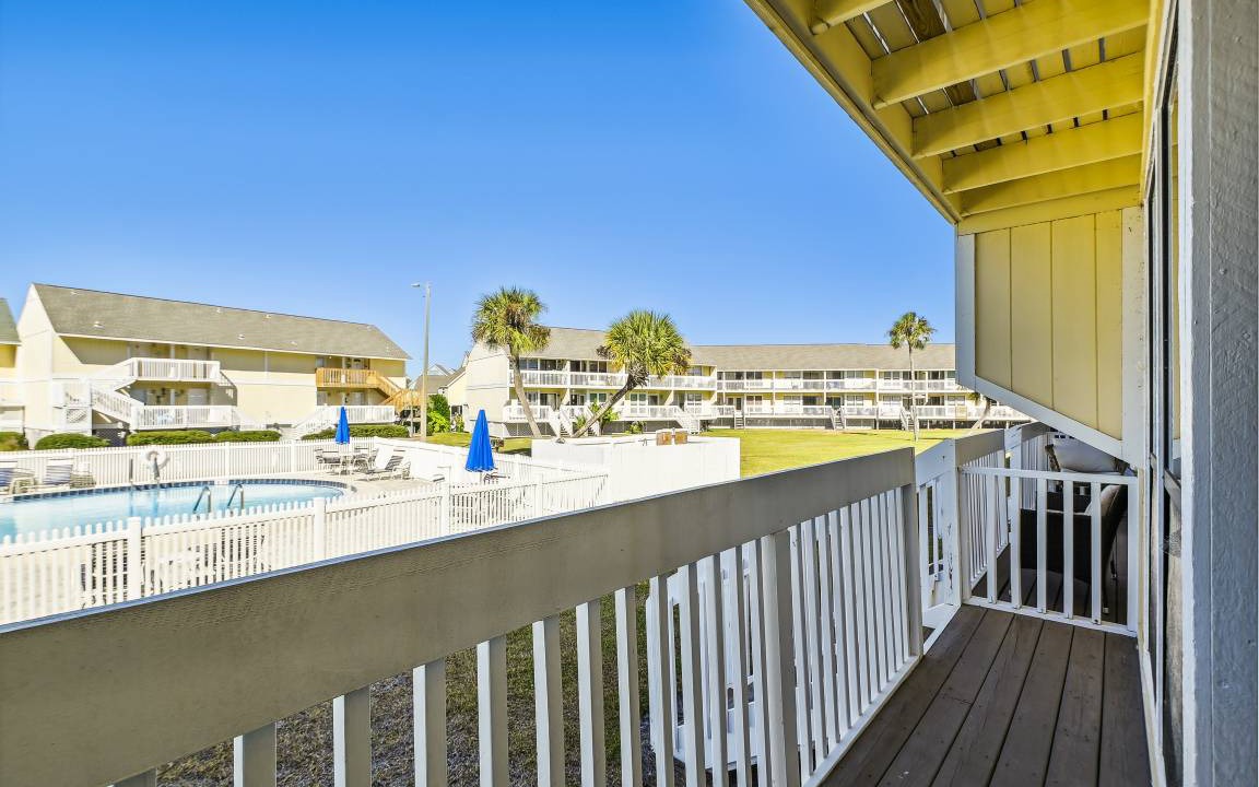 Photo of Patio Balcony in Holiday Isle