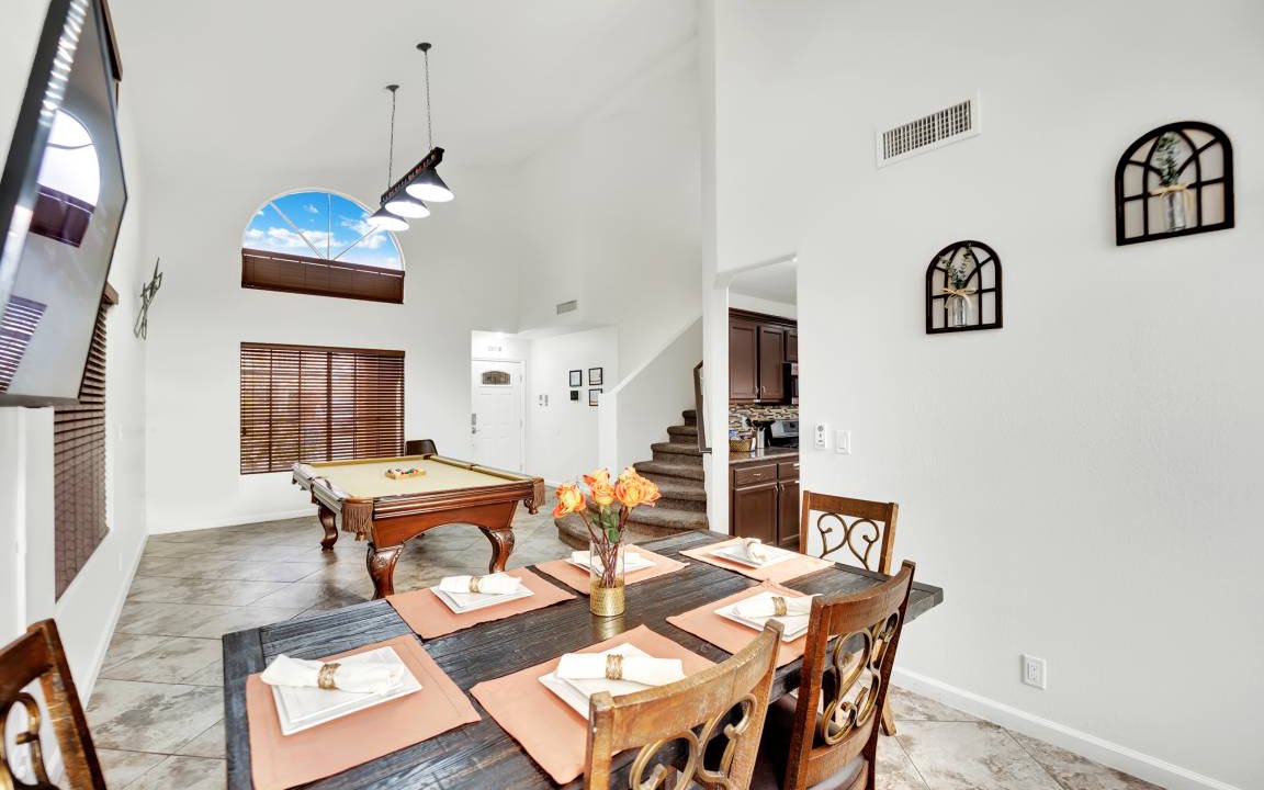 Photo of Livingroom in Foothills