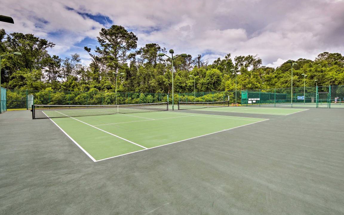 Photo of Outdoor in Folly Field
