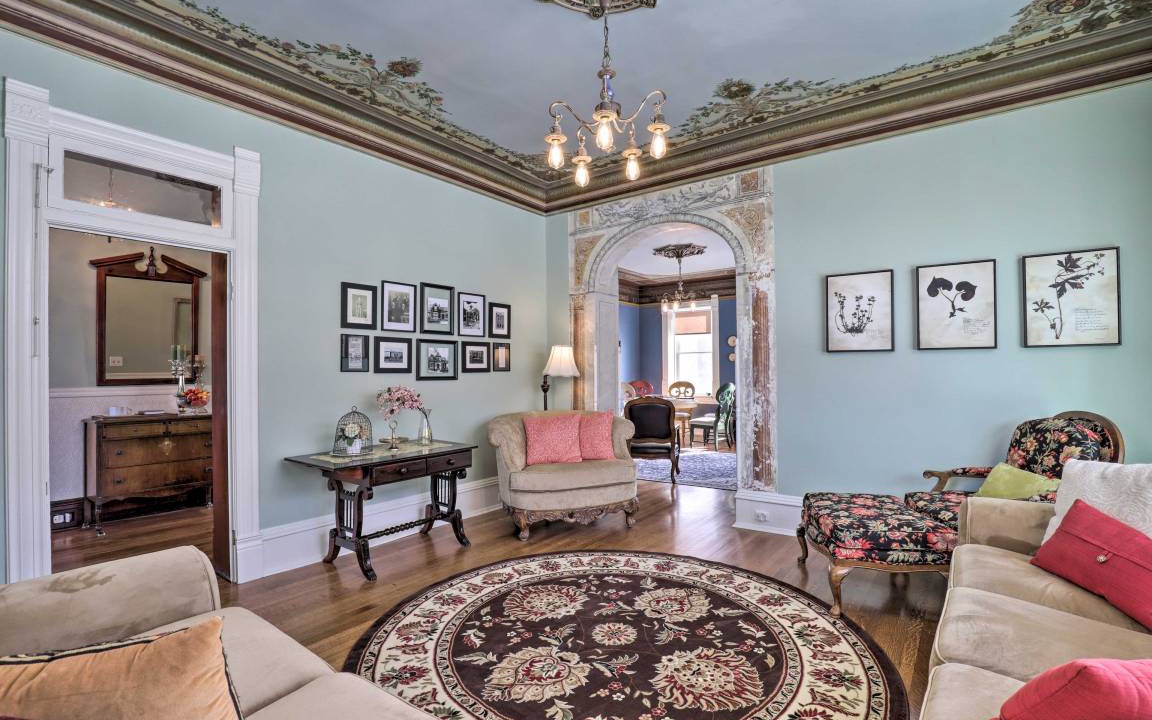Photo of Livingroom in Mount Pleasant