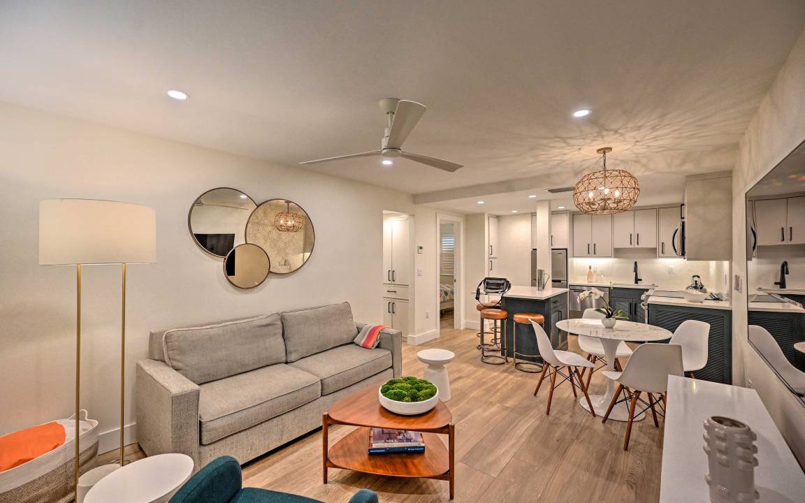 Photo of Livingroom in Old Naples