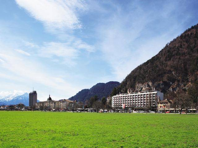 Photo of Others in Central Interlaken