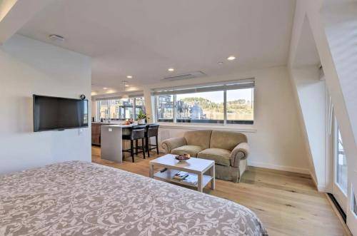 Photo of Bedroom in Mill Valley