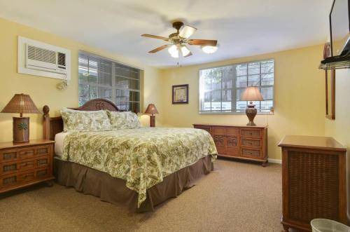 Photo of Bedroom in Uptown - Upper Duval