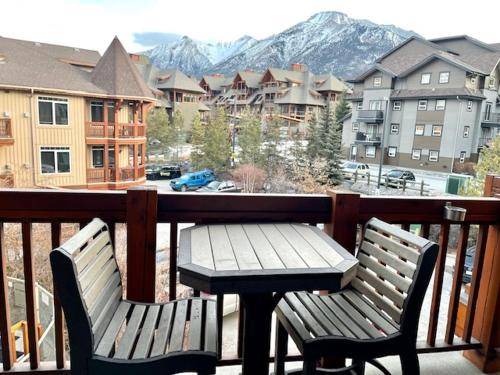 Photo of Patio Balcony in Canmore