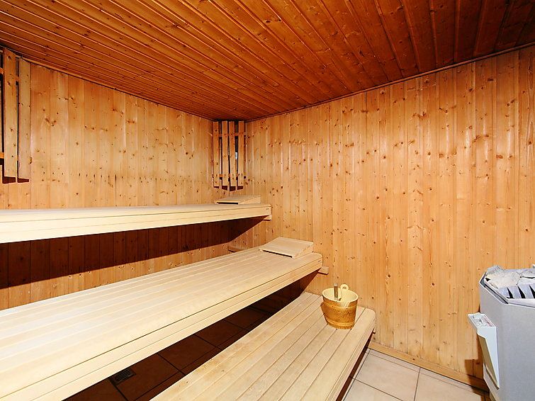 Photo of Bedroom in Arveyes