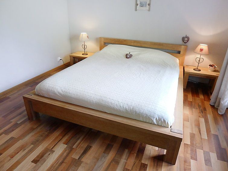 Photo of Bedroom in Arveyes