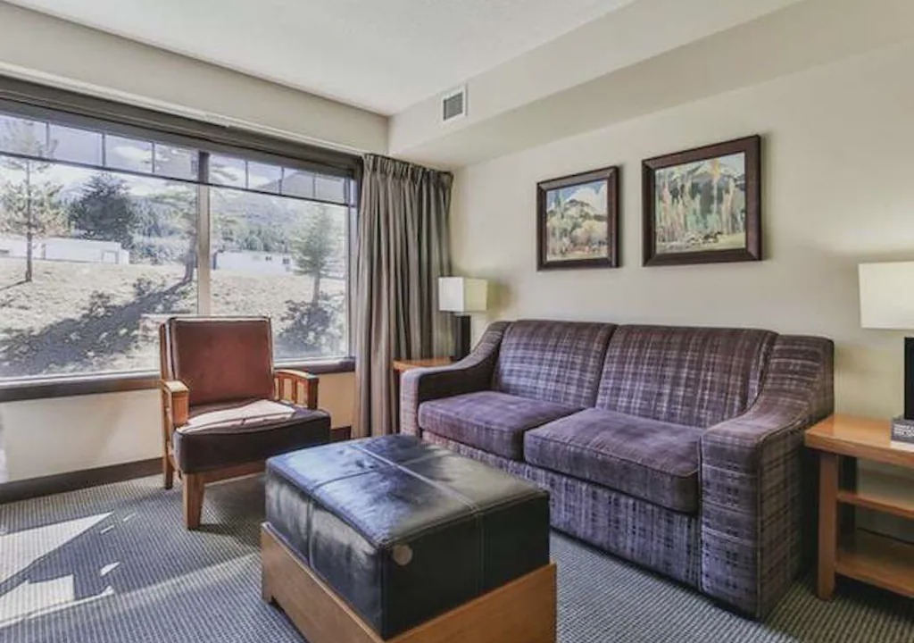 Photo of Livingroom in Copperstone Resort