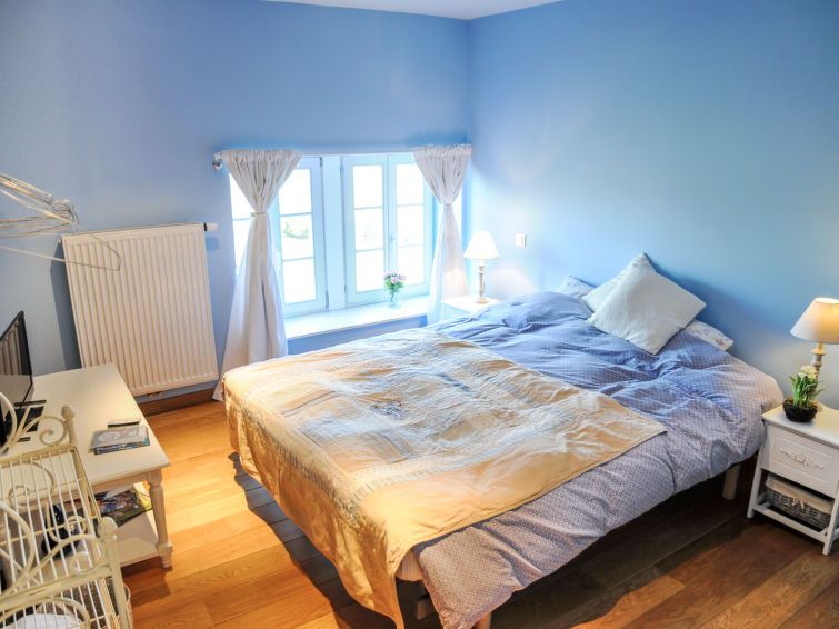 Photo of Bedroom in Borlon