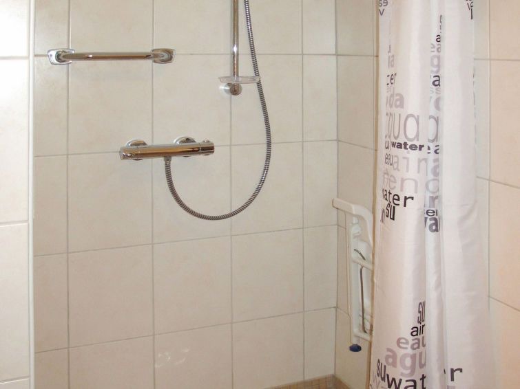 Photo of Bathroom in Ditzum