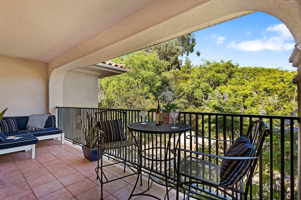Photo of Patio Balcony in East Beach