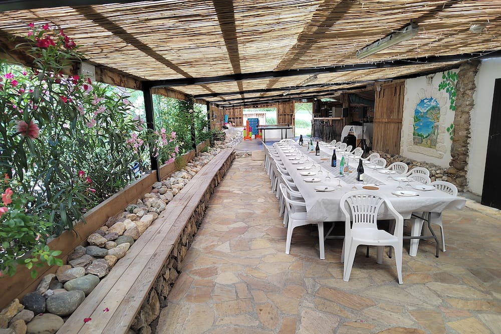 Photo of Patio Balcony in Theze