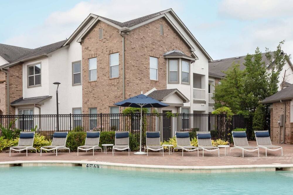 Photo of Outdoor in Pearland