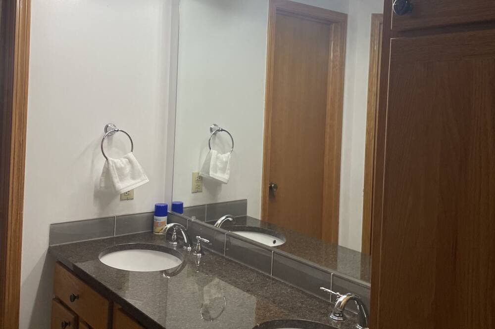 Photo of Bathroom in Lincoln