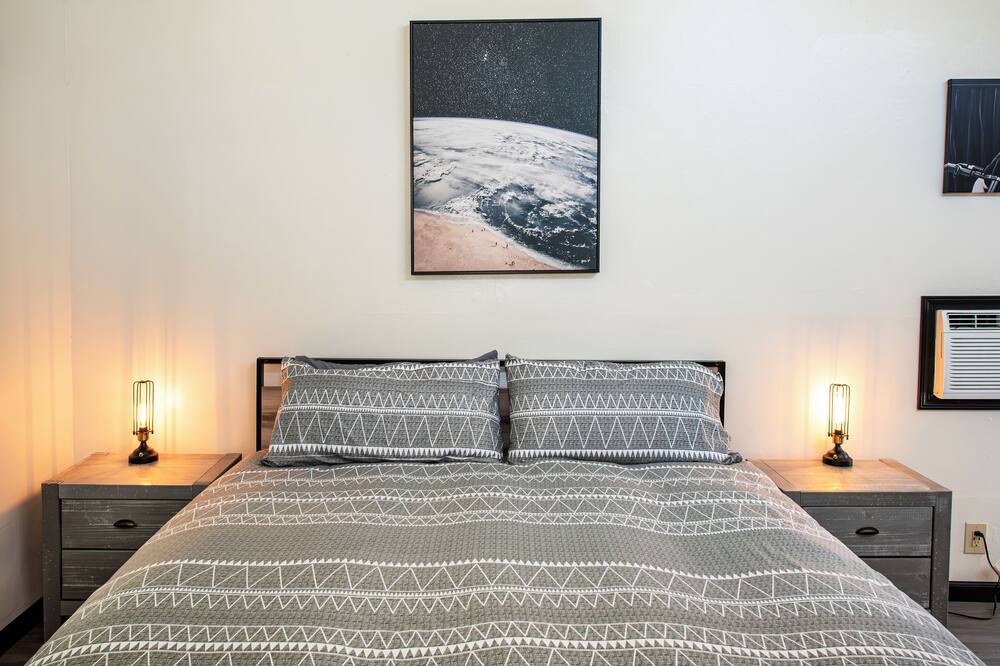 Photo of Bedroom in East Beach