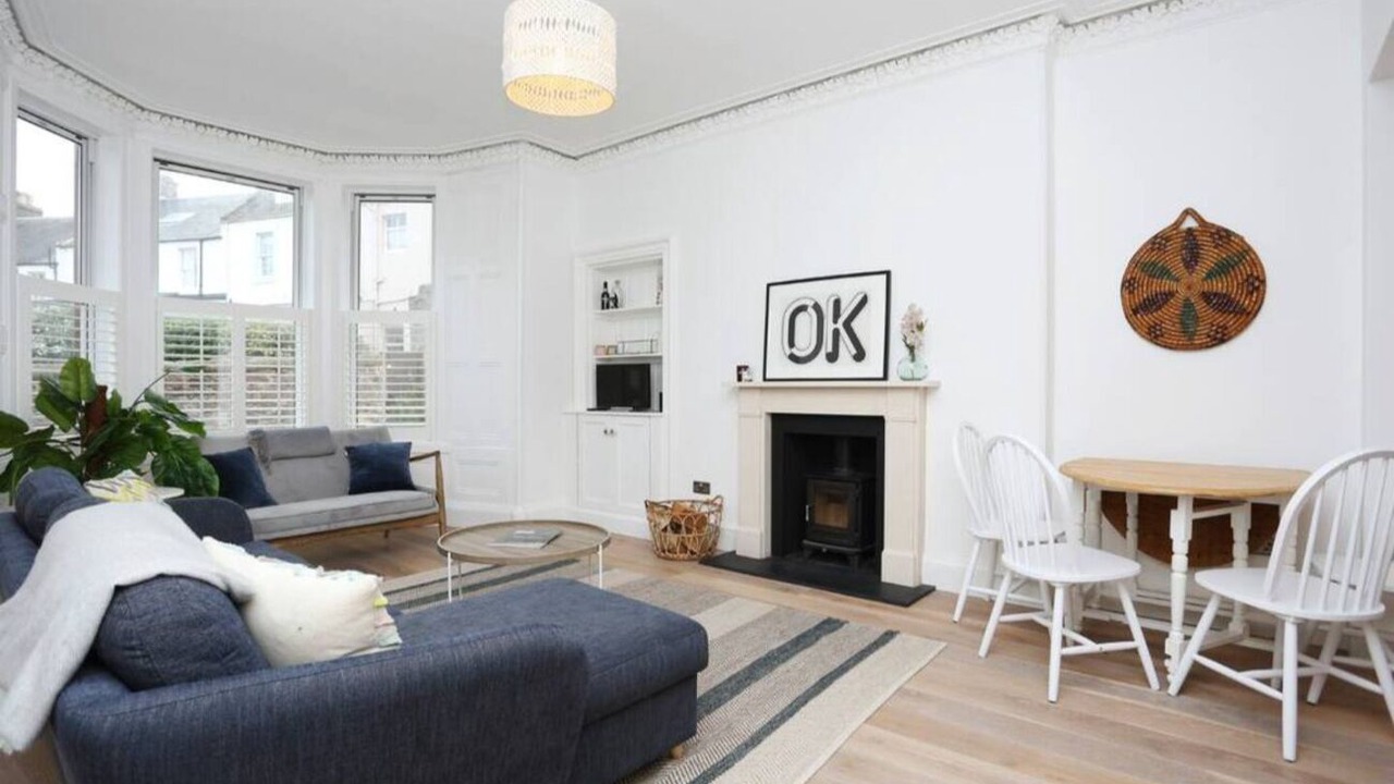 Photo of Livingroom in North Berwick
