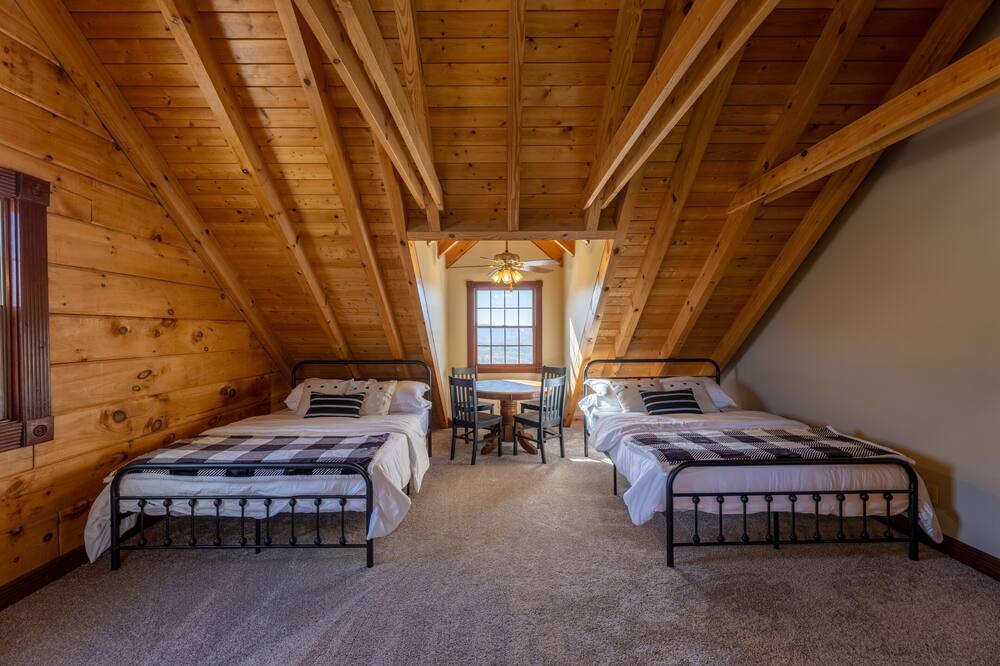 Photo of Bedroom in Mountain Base